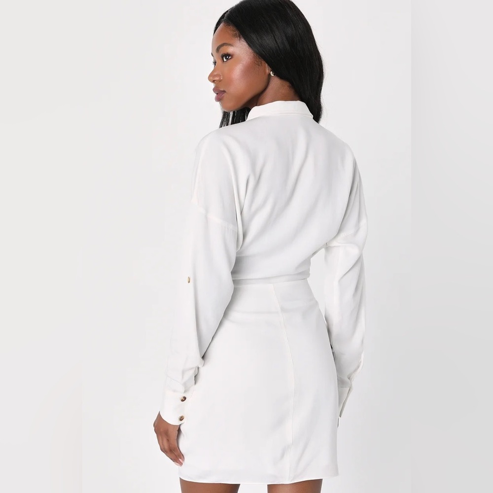 LuLu’s Charming Confidence White Collared Button-Up Mini Dress small NWT - Picture 3 of 3